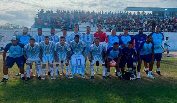 Seleção de Itamaraju elimina Quinjingue do campeonato Intermunicipal com triunfo dentro e fora de casa.